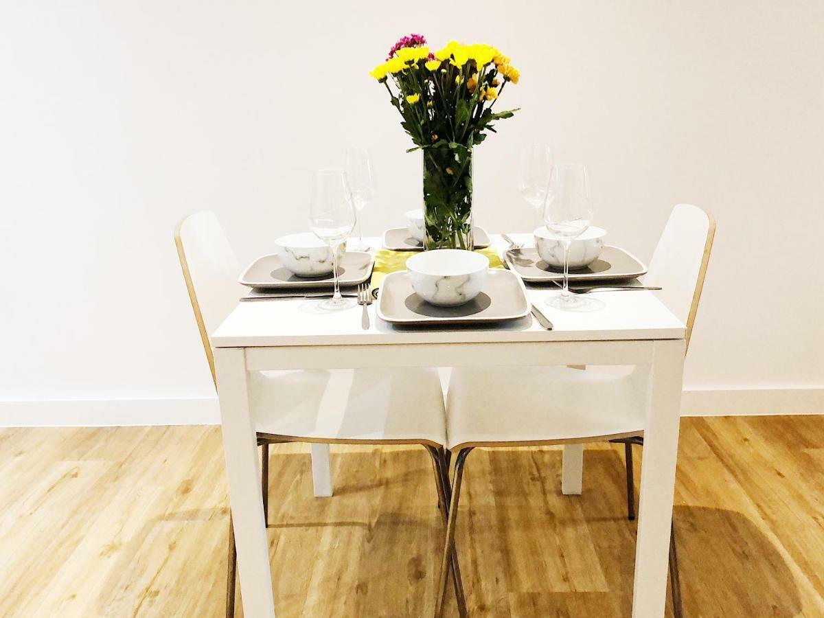 Ekhaya Three Apartment Manchester Ngoại thất bức ảnh