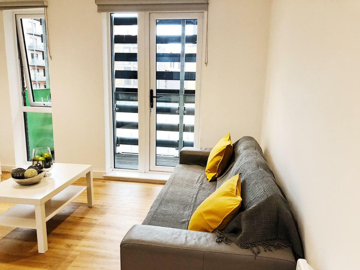 Ekhaya Three Apartment Manchester Ngoại thất bức ảnh